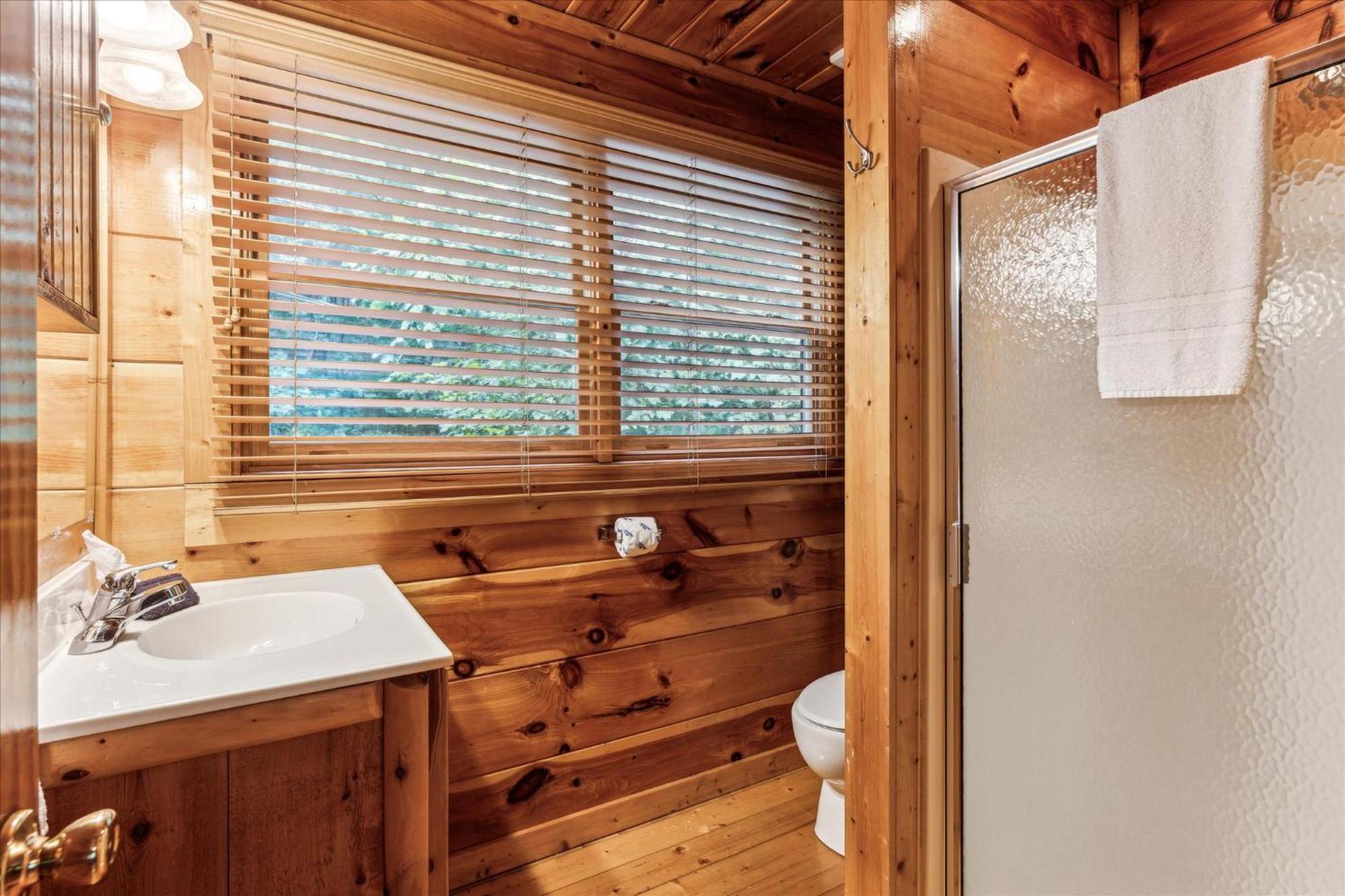 Brave Eagle Cabin Sevierville Exterior photo